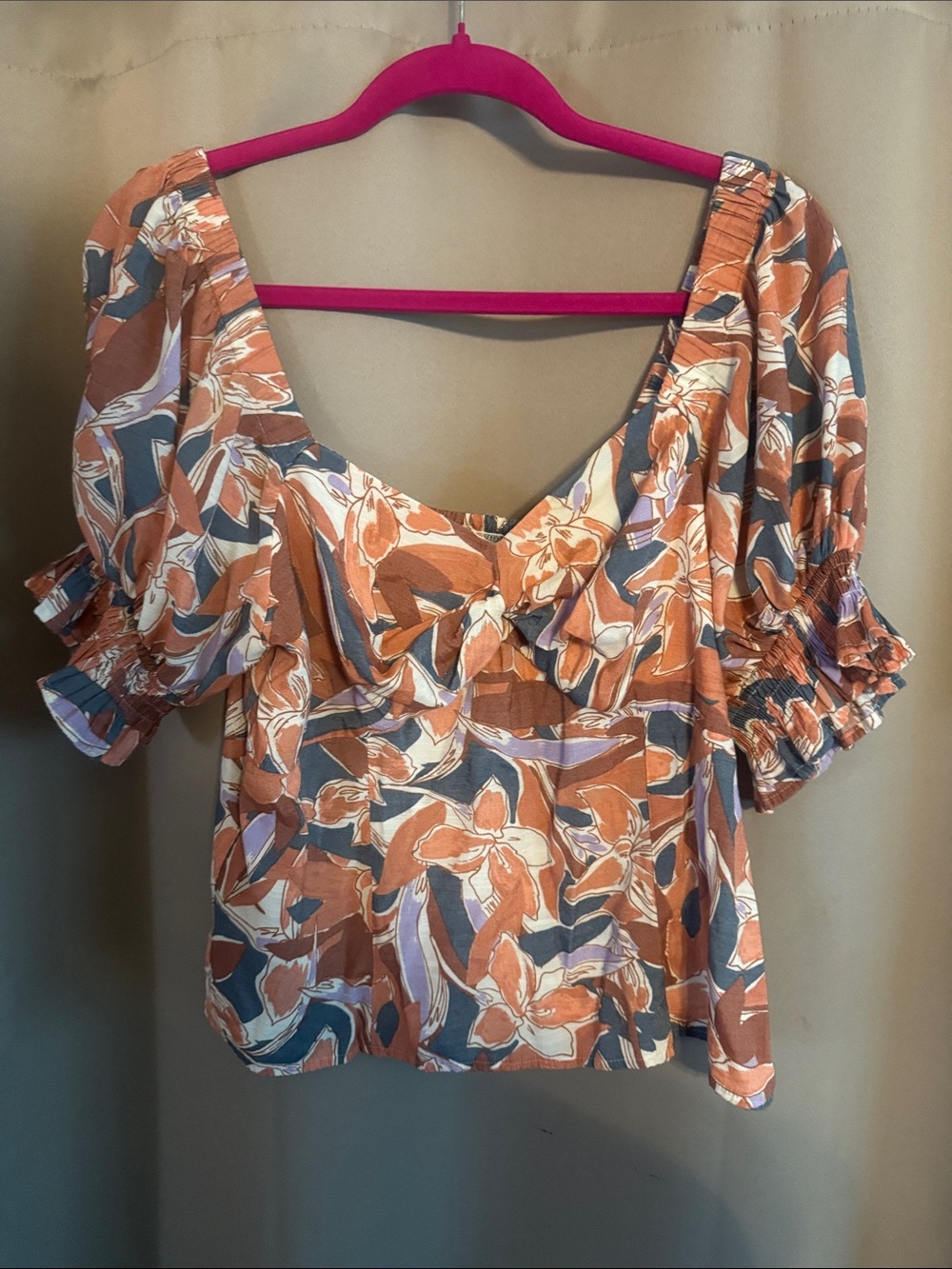 Nine West Rust, Blue and Cream Floral Puff-Sleeve Blouse